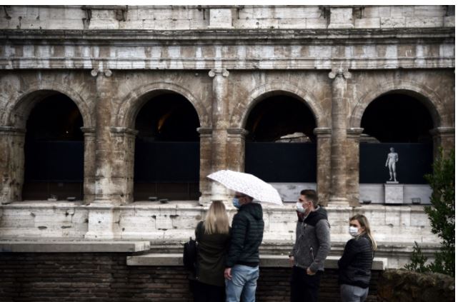 Italia shtrëngon masat anti-Covid, frikë nga rritja e beftë e rasteve