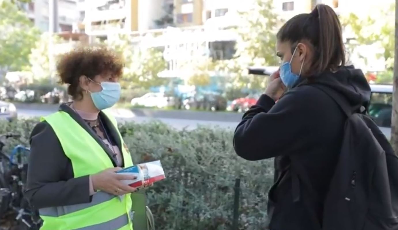 “Nuk është puna të vëmë gjoba”, Task-Forca shpërndan maska: E domosdoshme