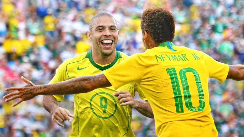 VIDEO/ Neymar “fluturon” mbi Ronaldon dhe nderon Brazilin