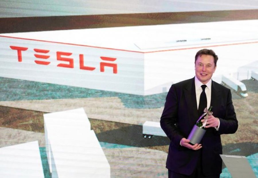 Tesla synon të hyjë në tregun indian? Përgjigjet Elon Musk