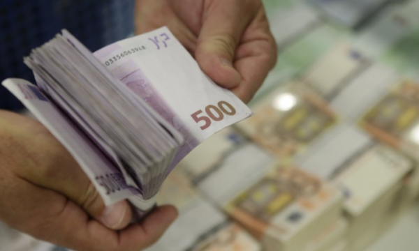 Një muaj paraburgim për zyrtarin e Thesarit që “avulloi” 2 milion eurot në Kosovë