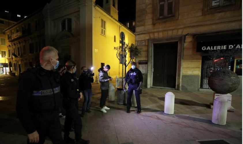 Franca raporton rekord infeksionesh, mbi 45.000 raste të reja me covid-19 në 24 orët e fundit