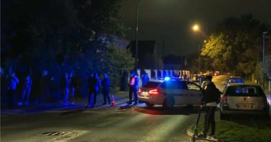 I preu kokën profesorit për karikaturat e Profetit Muhamed, momenti kur policia neutralizon autorin në Francë