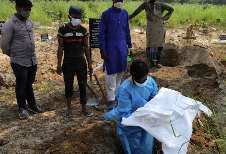 E treta në botë, mbi 100 mijë të vdekur nga koronavirusi në Indi