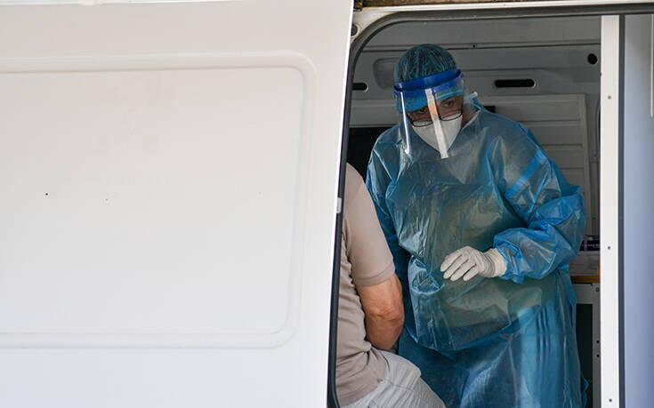 Rriten të infektuarit në Greqi në 24 orët e fundit, shënohen 408 raste, 6 vdekje dhe 89 pacientë të intubuar