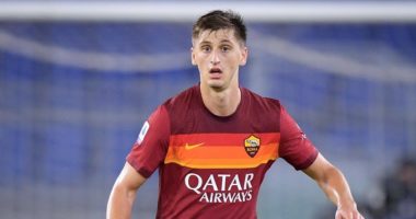 Kumbulla solidarizohet me Ukrainën: Shpresoj të kenë një mundësi të re, siç e kishte familja ime