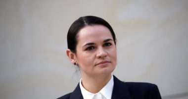 Bjellorusia kërkon arrestimin e kundërshtares së Lukashenkos, kërcënon të përdorë armë zjarri në protesta