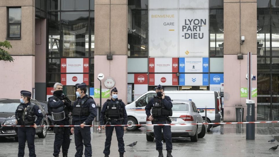 Alarm për tjetër sulm terrorist në Francë