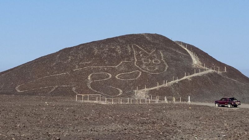 Gjendet “macja” 2000-vjeçare në shkretëtirën e Perusë