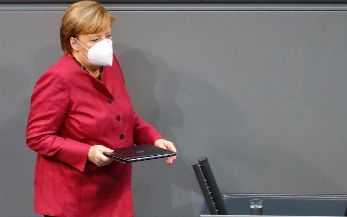 Merkel e ashpër: Dimri do të jetë i vështirë, teoritë konspirative dëmtojnë