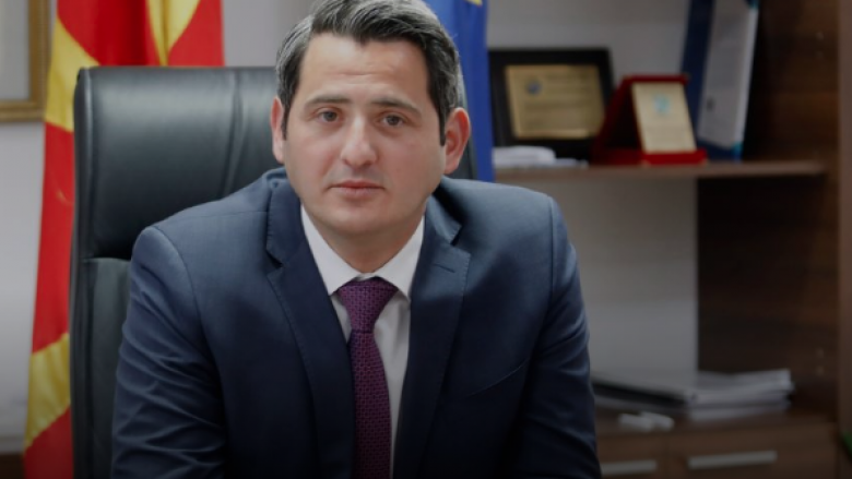 Kontakt me një të infektuar me COVID-19, ministri maqedonas në vetëizolim