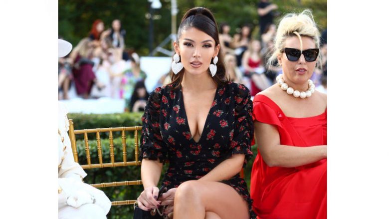 “Je inspirim”, Nora Istrefi uron me fjalët speciale këngëtaren e njohur