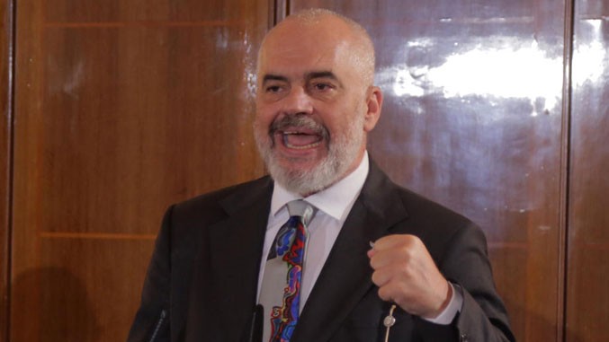 Takimi Hoti-Rama, mediat serbe: Kryeministri shqiptar ndryshoi qëndrim