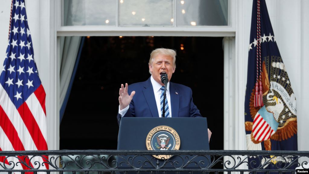Presidenti Trump merr pjesë në aktivitetin e parë publik pas diagnostikimit me COVID