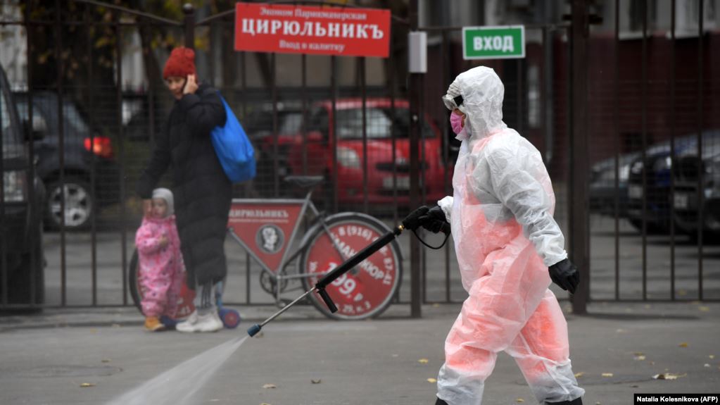 Rritja e rasteve pozitive, Moska ashpërson masat anti-Covid