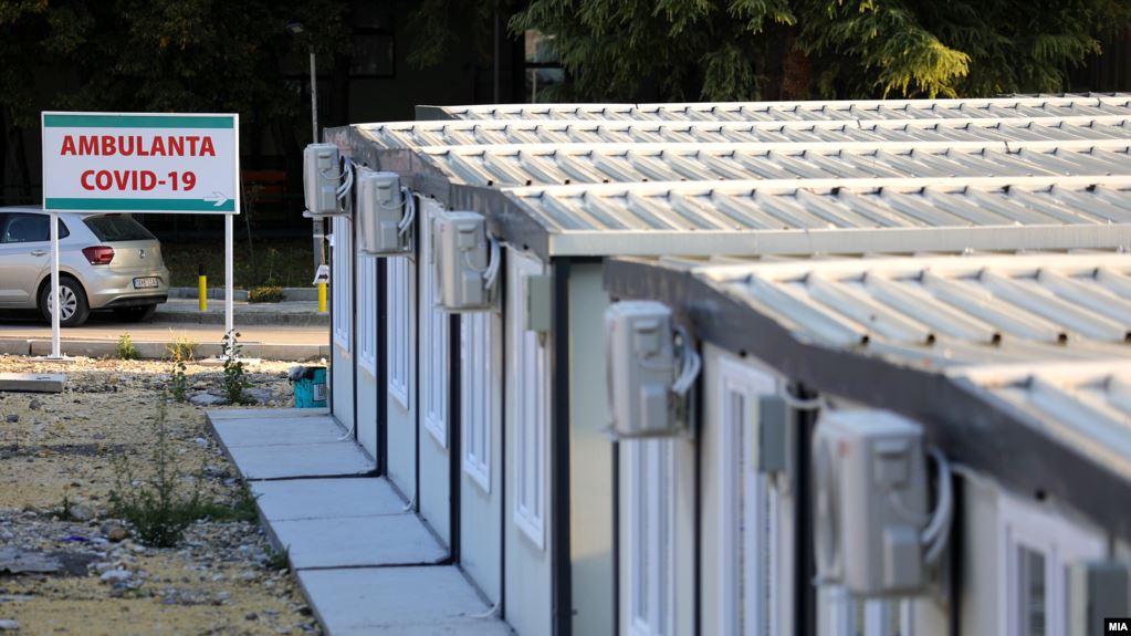 Rekord viktimash nga Covid-19 në Maqedoni, mbi 1000 raste të reja në 24 orët e fundit