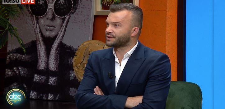 “Të burgosurit janë fansat e mi”, Valer Kolnikaj: Ja çfarë bëjnë vetëm për të më parë