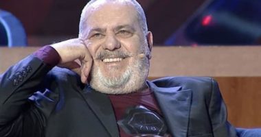 Infermieri i Infektivit tregon momentet e fundit të Koço Devoles: Dreq virusi, po më merr shpirtin