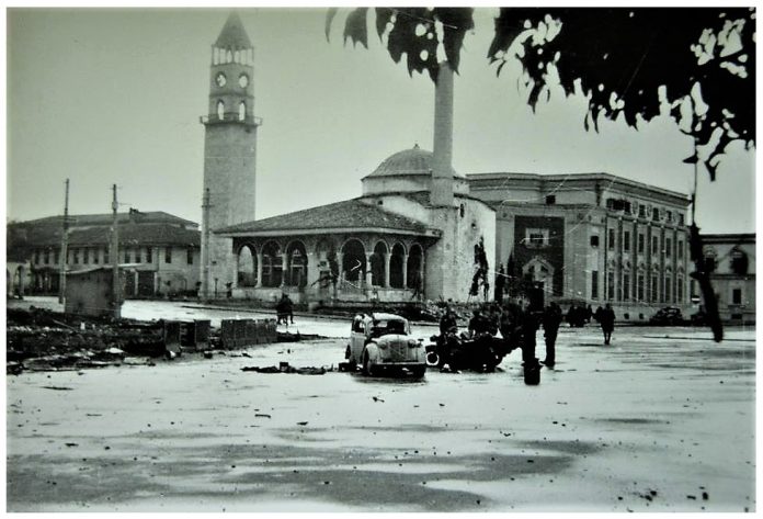 Tirana kujton sot 76-vjetorin e çlirimit nga nazistët