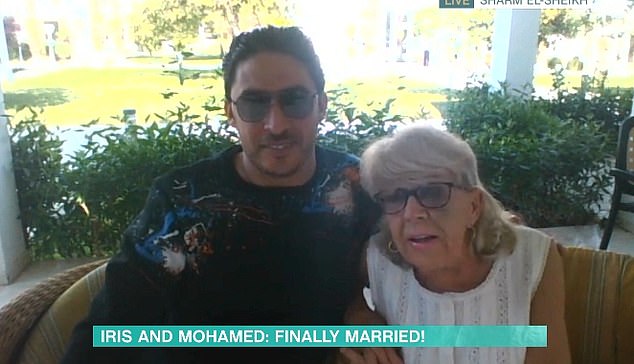 Britanikja 81-vjeçare martohet me egjiptianin 35 vjeç: Vjehrra dhe vjehrri janë më të rinj se unë