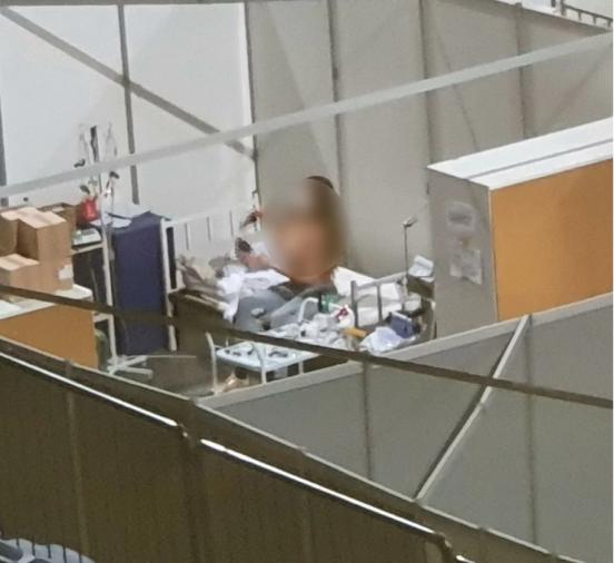 Skandal në Beograd, pacientes me Covid-19 i publikojnë fotot nudo nga spitali