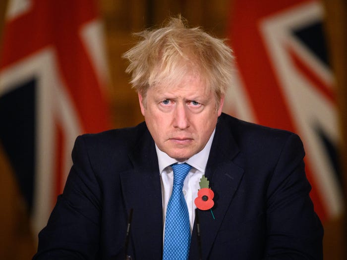 Pati kontakt me një të infektuar, del përgjigja e testit për Boris Johnson