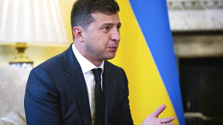 Presidenti i Ukrainës Volodymyr Zelensky rezulton pozitiv për COVID-19