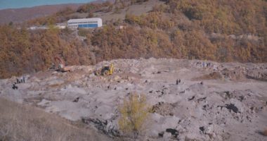 EULEX: Gjetja e varreve masive në Kizhevak, falë imazheve fotografike nga ajri