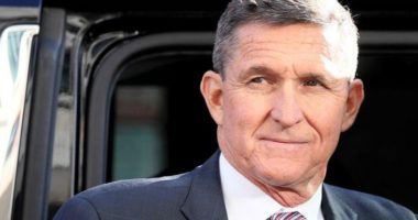 U shpall fajtor për mashtrim të FBI-së, Trump fal Michael Flynn