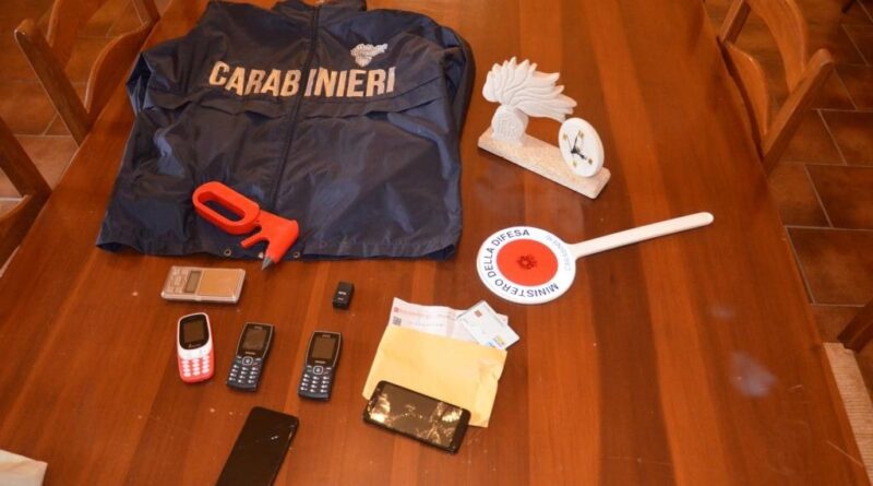 U vendoste “gjoba” narkomanëve, pranga 28 vjeçarit shqiptar në Itali