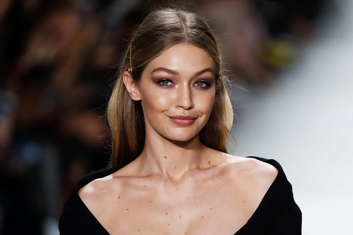 Gigi Hadid ndan për herë të parë foto me vajzën e porsalindur