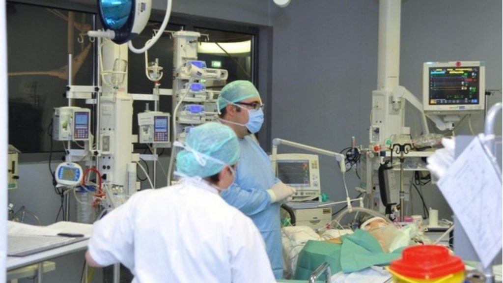 Shifra të larta në Itali! Rreth 37 mijë raste të reja me Covid-19, 544 persona humbin jetën