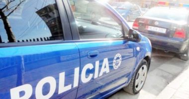 Mori peng 34-vjeçarin në makinën e tij, arrestohet një person në Vlorë