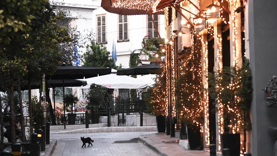 Bllokimi do të zgjatet, si do i festojnë grekët Krishtlindjet