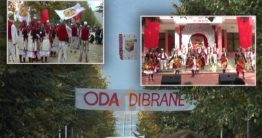 Oda Dibrane mbledh 150 artistë, festivali i muzikës folklorike nuk mungoi as në kohë pandemie