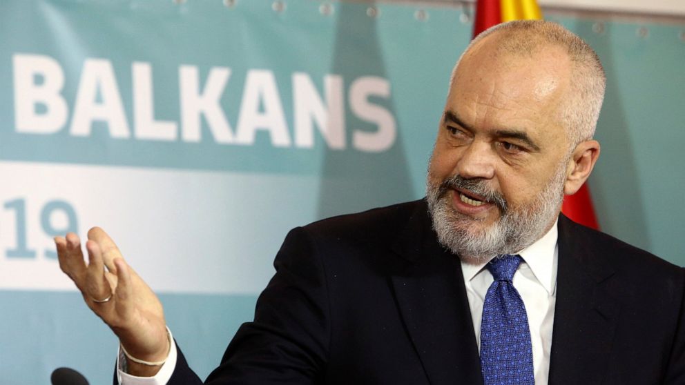 Kur do vijë vaksina në Shqipëri? Rama: Të përgatitemi që të jemi gati