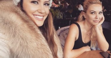 FOTO/Arbana Osmani shfaqet seksi pas lindjes së djalit, por komenti i Xhemit është epik