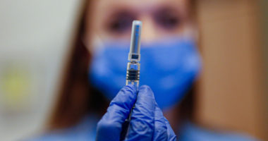 “Bild”: Deri në verë, 150 milionë europianë do të jenë vaksinuar për koronavirusin