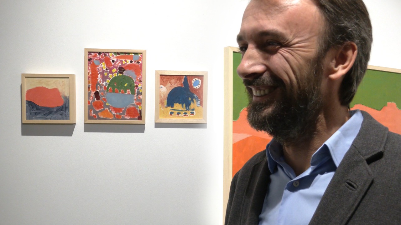 Çelja e ekspozitës “Ngjyrosje”, Edison Çeraj: Nuk është kapriço, por mesazh që arti mos ndalet