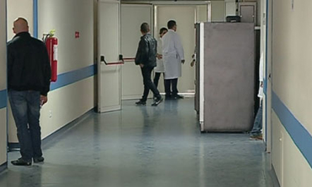 Grusht mjekut në Elbasan, arrestohet i riu