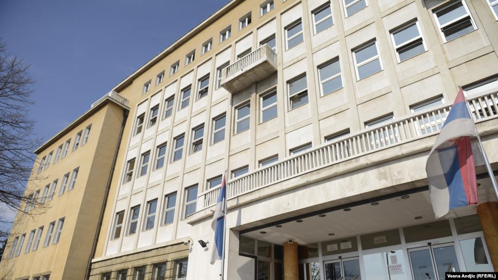 Gjykata në Beograd ka urdhëruar zhvarrosjen e varreve masive pranë Rashkës