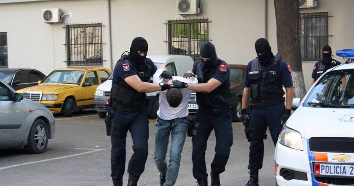 EMRI/ Abuzoi me një të mitur dhe e kërcënoi, arrestohet 47-vjeçari në Tiranë