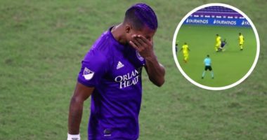 VIDEO/ U ndëshkua me të kuq absurd pas 10 vitesh, Nani shpërthen në lot