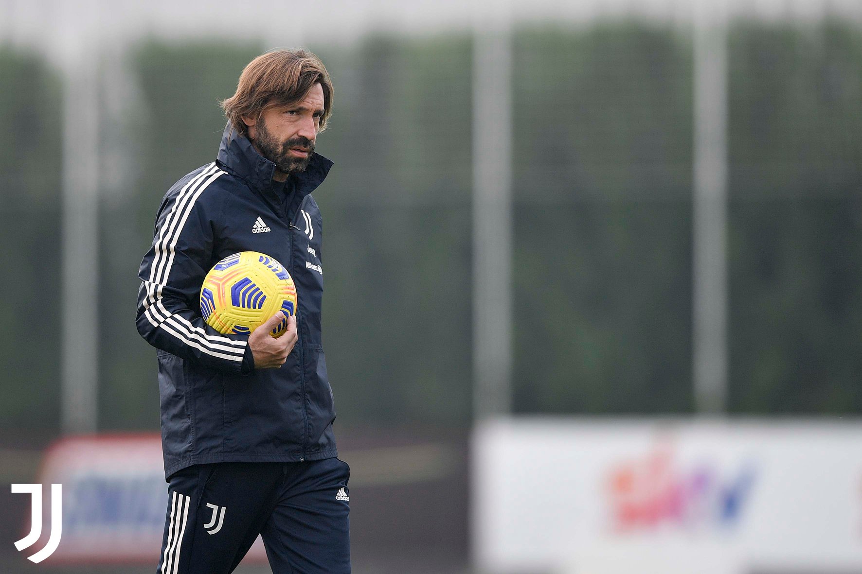 Pirlo ndryshoi strategjinë e “Zonjës”, bllokoi shitjen e tre lojtarëve