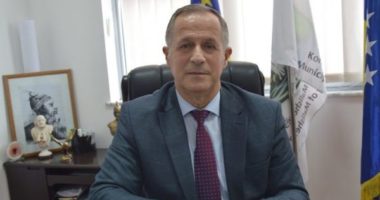 Kryetari i Malishevës në gjendje të rëndë prej COVID-19, transferohet në Infektiv në QKUK