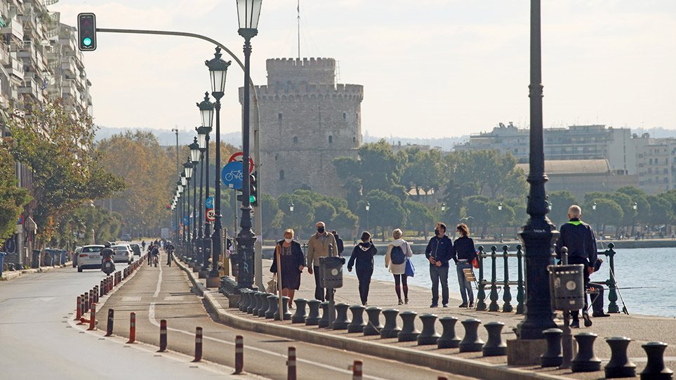59 të vdekur brenda ditës nga koronavirusi në Greqi