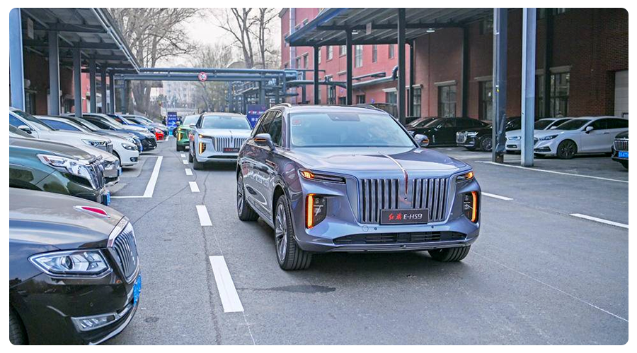 Kina “nuk njeh” pandemi, bum shitjesh për makinat Hongqi