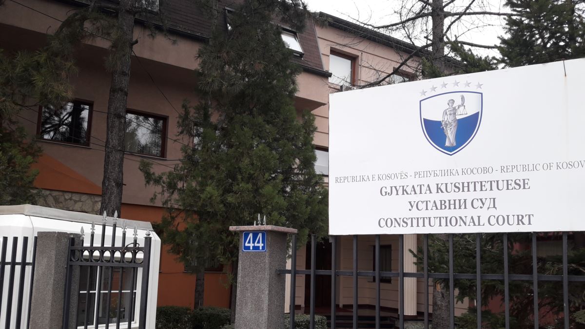 ZYRTARE/ Kushtetuesja rrëzon qeverinë Hoti, Kosova shkon në zgjedhje
