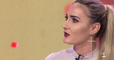 Arbitrja shqiptare rrëfen mes lotësh humbjen e babait: Doja të hiqja dorë nga çdo gjë