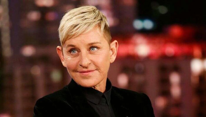 Sërish në telashe, Ellen DeGeneres kapet mat pa maskë pak ditë pasi u infektua me Covid-19